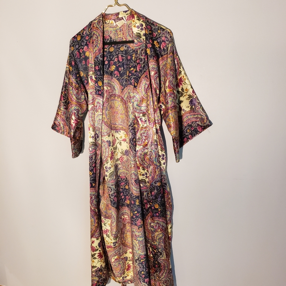 Vintage kimono style satin robe, belted, California Dynasty jewel tones,…
